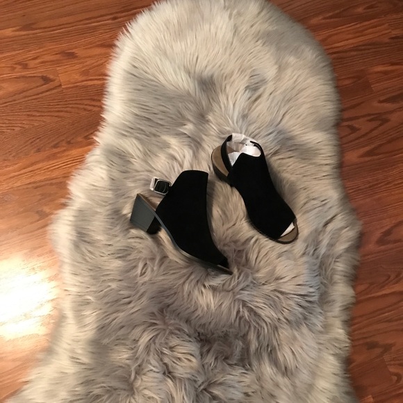 Shoes - Black Booties